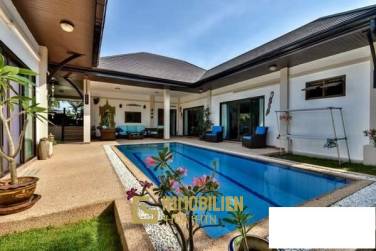 Well Designed 3 Bed Pool Villa Well Designed 3 Bed Pool Villa