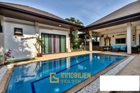 Gut gestaltete 3 Schlafzimmer Pool Villa