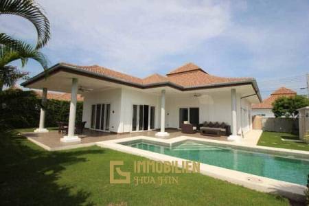 Mali Residence: Solide 3 Schlafzimmer Pool Villa