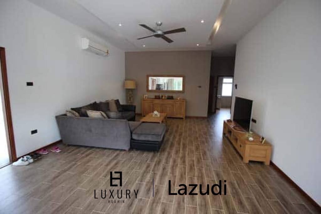 Mali Residence: Solide 3 Schlafzimmer Pool Villa