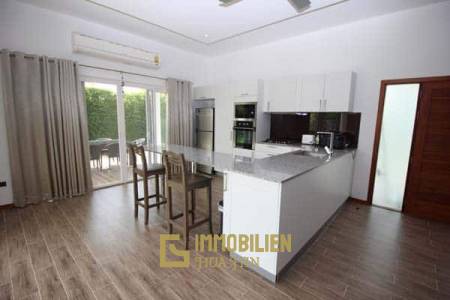 Mali Residence: Solide 3 Schlafzimmer Pool Villa
