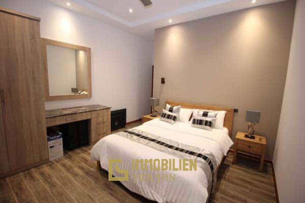 Mali Residence: Solide 3 Schlafzimmer Pool Villa