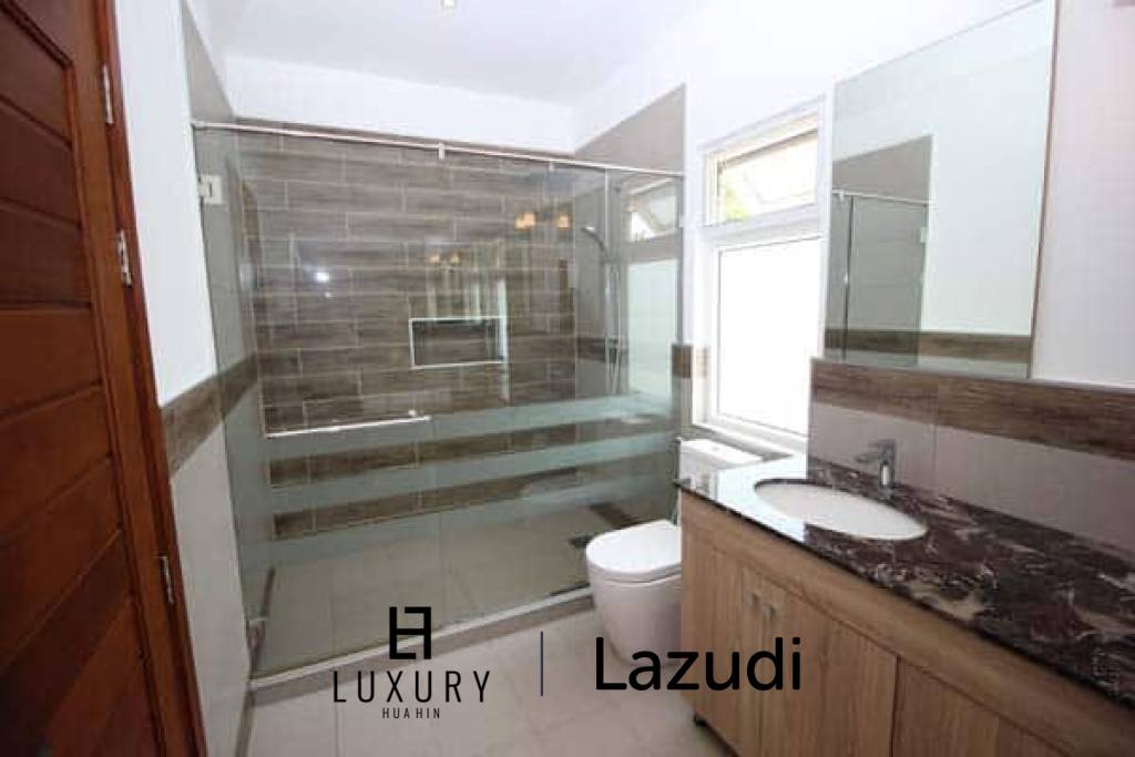 Mali Residence: Solide 3 Schlafzimmer Pool Villa