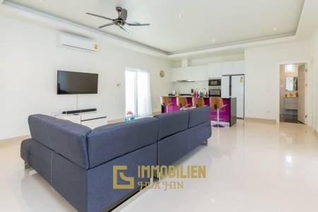 Klassische Pool Villa mit 3 Schlafzimmern