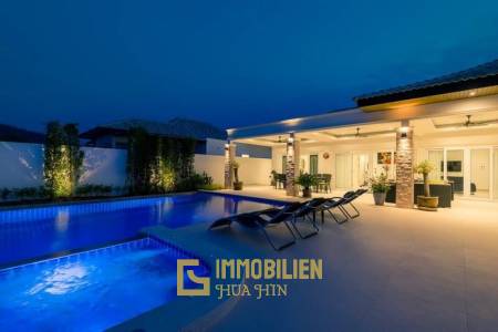 Klassische Pool Villa mit 3 Schlafzimmern