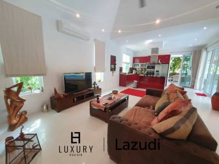 Red Mountain Boutique : 3 Bed, 2 Bath Luxury Pool Villa