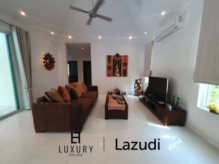 Red Mountain Boutique : 3 Bed, 2 Bath Luxury Pool Villa