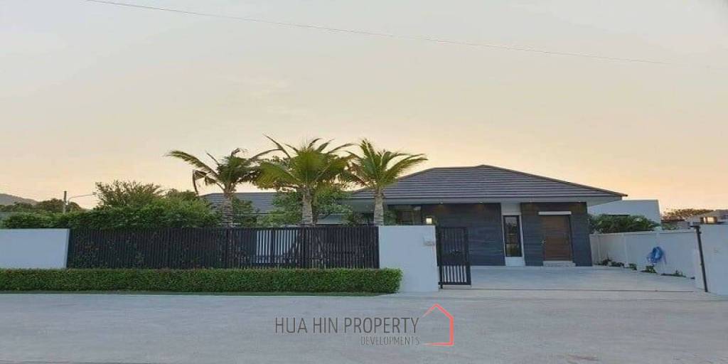 WE VILLAS : Off-plan 4 Bed Pool Villa near the beaches and town