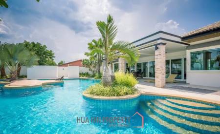 Beautiful 3 Bedroom Pool Villa