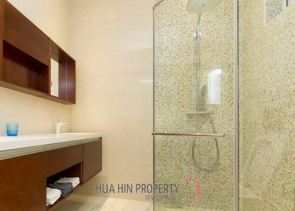 Beautiful 3 Bedroom Pool Villa