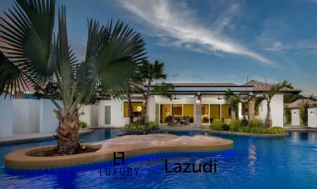 Klassisch Moderne Pool Villa mit 3 Schlafzimmern