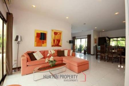 Heights 2 : 3 Bed Pool Villa with Mountain View