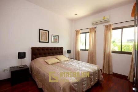 Heights 2 : 3 Schlafzimmer Pool Villa mit Bergblick