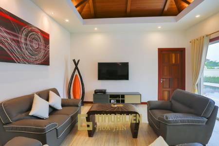 Breeze Hill Hua Hin: 3 Schlafzimmer Pool Villa