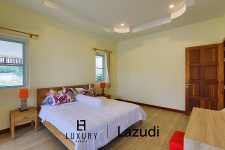 Breeze Hill Hua Hin : 3 Bed Pool Villa