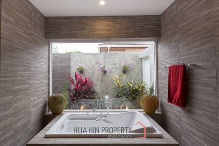 Breeze Hill Hua Hin : 3 Bed Pool Villa