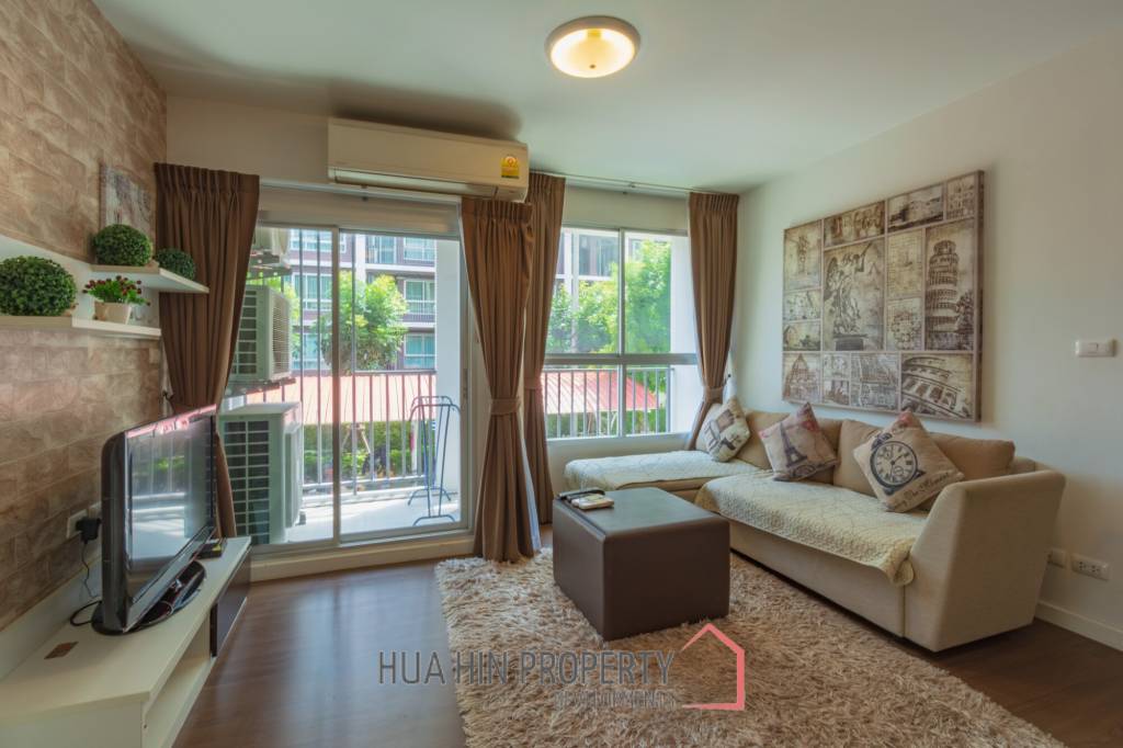 Baan Koo Kiang: 2 Bedroom Condo in Town