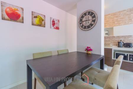Baan Koo Kiang: 2 Bedroom Condo in Town