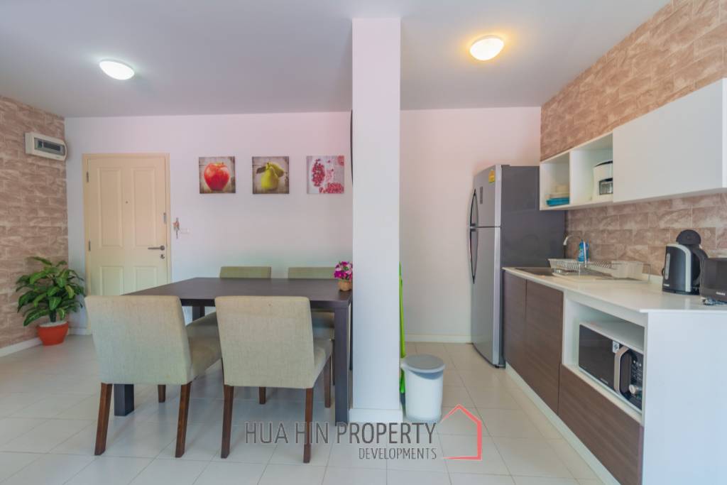 Baan Koo Kiang: 2 Bedroom Condo in Town