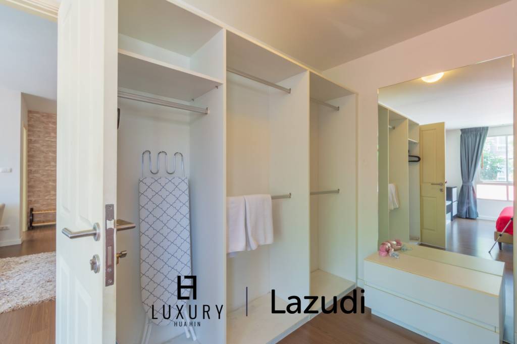 Baan Koo Kiang: 2 Bedroom Condo in Town