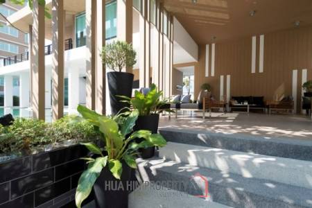 Baan Koo Kiang: 2 Bedroom Condo in Town