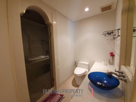 1 Bedroom Condo in Great Location
