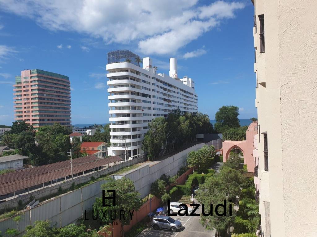 1 Bedroom Condo in Great Location