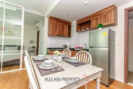 2 Bedroom Condo Close To The Beach
