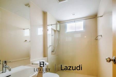 2 Bedroom Condo with Garden view