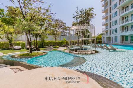 2 Bedroom Ground Floor Condo In Great Location