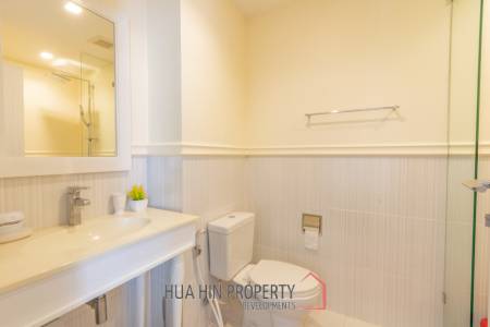 2 Bedroom Ground Floor Condo In Great Location