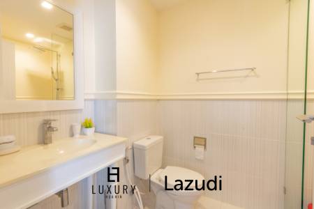 2 Bedroom Ground Floor Condo In Great Location