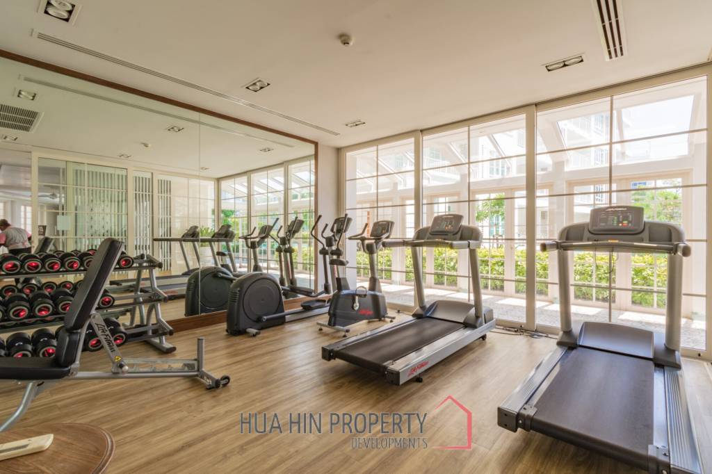 2 Bedroom Ground Floor Condo In Great Location