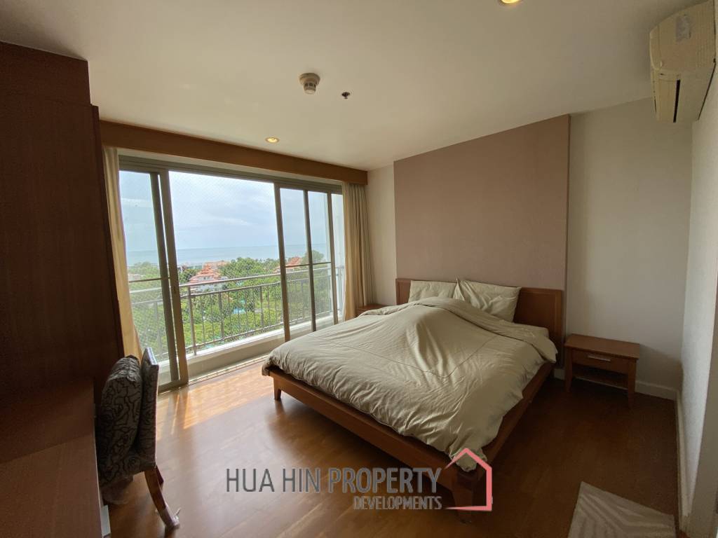 Boathouse : 4 Bedroom, Spacious Luxury Condo with Sea Views