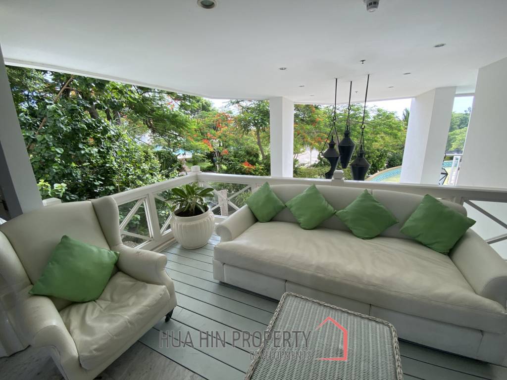 Boathouse : 4 Bedroom, Spacious Luxury Condo with Sea Views