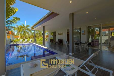 Modern 3 Bedroom Luxury Pool Villa