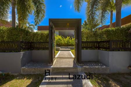 Modern 3 Bedroom Luxury Pool Villa