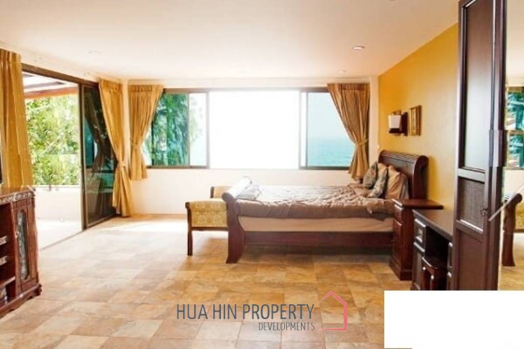 Boutique 3 Storey Beachfront Villa