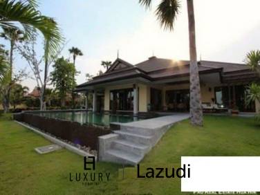 Luxuriöse Pool Villa im Bali Stil mit wunderschönem Garten