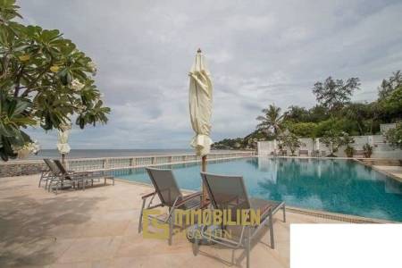 Moderne strandnahe 3 Schlafzimmer Villa