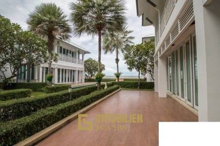Moderne strandnahe 3 Schlafzimmer Villa
