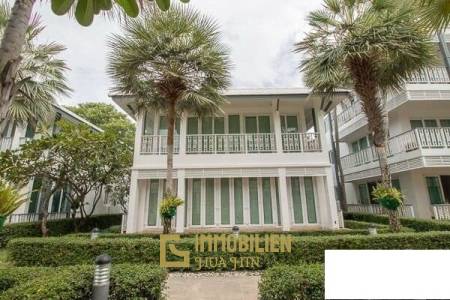 Moderne strandnahe 3 Schlafzimmer Villa