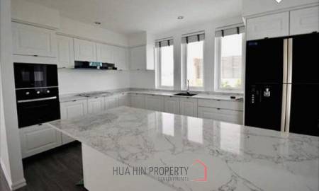SIAM VILLAS 2 : New 3 Bed Pool Villa on good sized plot