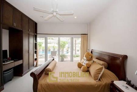3 Schlafzimmer Pool Villa