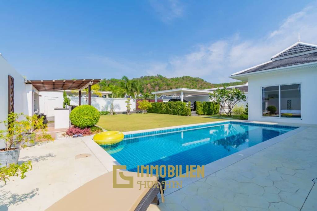 Falcon Hill: Hochwertige 3 Schlafzimmer Pool Villa in einem hochklassigen Resort
