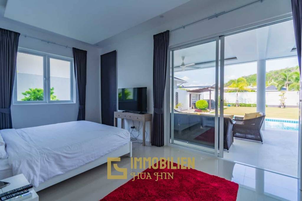 Falcon Hill: Hochwertige 3 Schlafzimmer Pool Villa in einem hochklassigen Resort