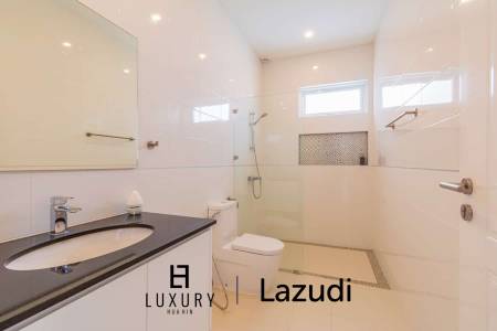 Falcon Hill: Hochwertige 3 Schlafzimmer Pool Villa in einem hochklassigen Resort