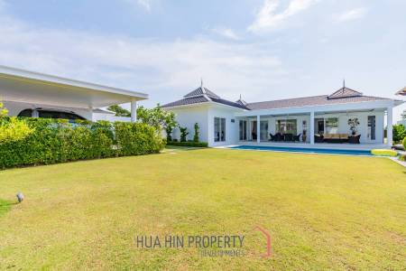 Falcon Hill : Great Quality 3 Bed Pool Villa on Luxury Development