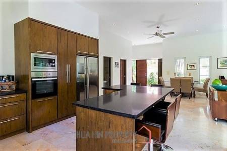 Highest Quality 5 Bed Pool Villa