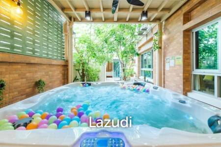 4 Bedroom Townhouse in Central Hua Hin - Soi 94